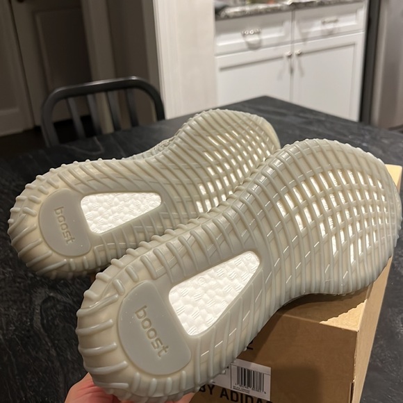 Brand new Yeezy Boosts 350 v2 in Granite. Size 10 Men’s